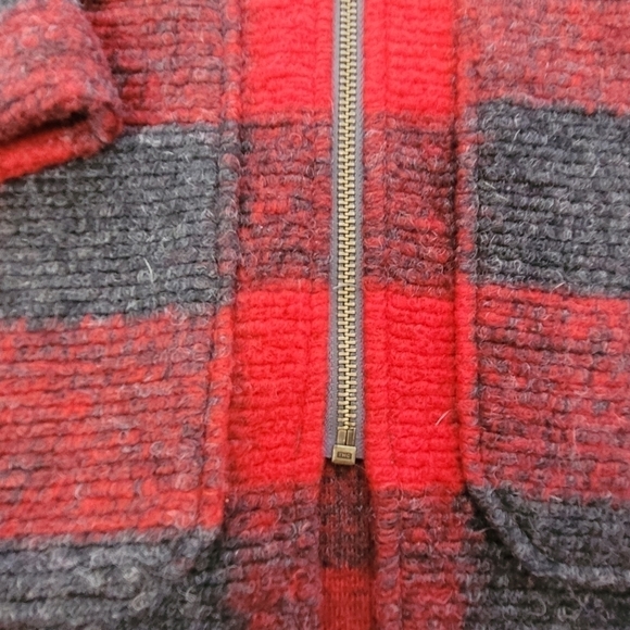 Woolrich Wool Plaid Zipper Jacket with Hood. - Picture 10 of 11